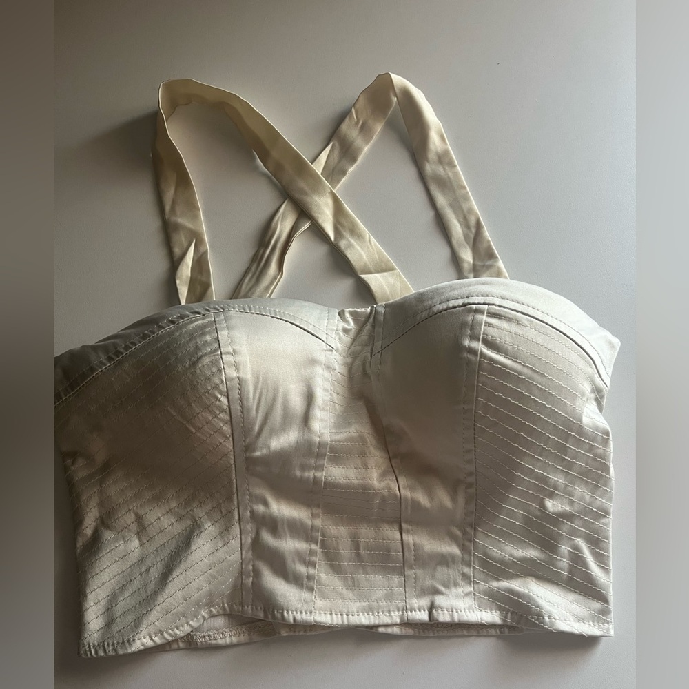 CHARLOTTE RUSSE Textured Bustier Crop Top with Padded Cups